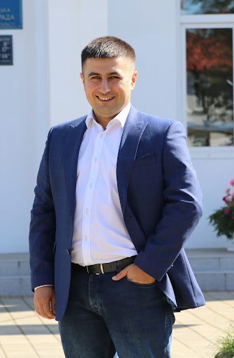 Нерухомість, зарплатня та статки. Декларація Ратана Ахмедова за 2023 рік