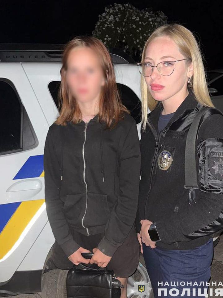 Поліція оперативно розшукала двох зниклих дівчат у Корюківці та на Менщині
