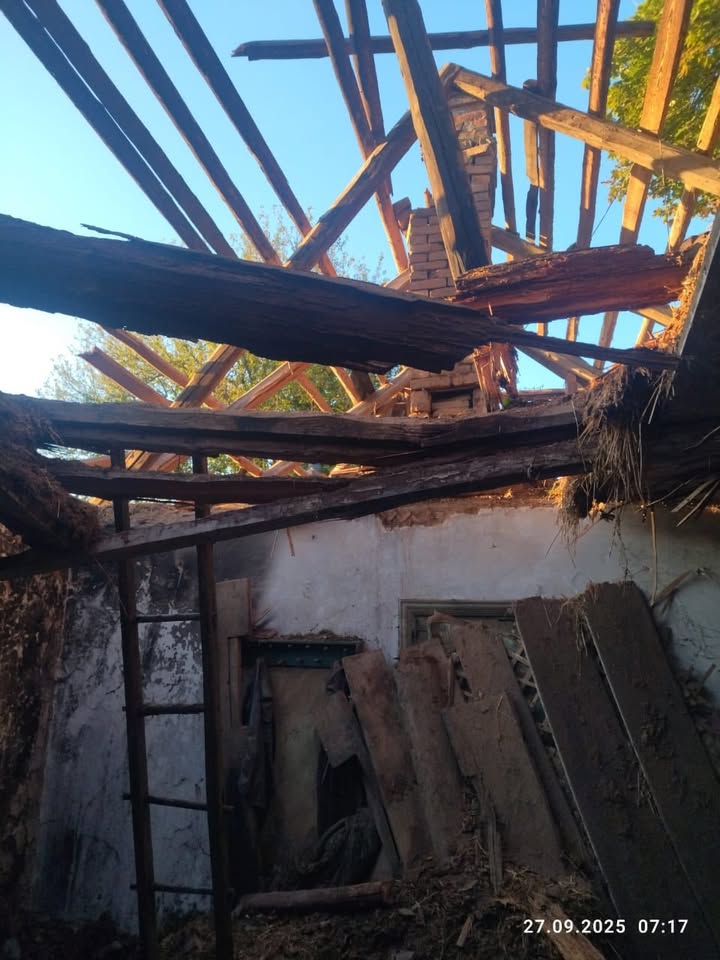 У Корюківській громаді обстріл пошкодив житловий будинок