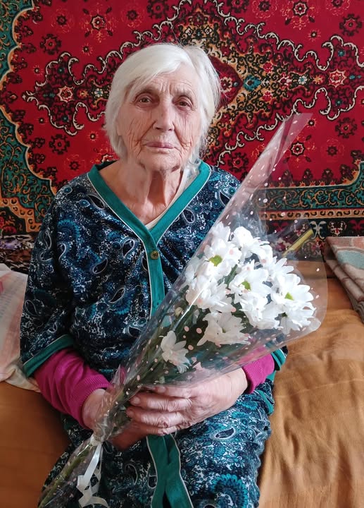 У Корюківці привітали з ювілеєм Віру Васильєву &mdash; свідка подій 1943 року