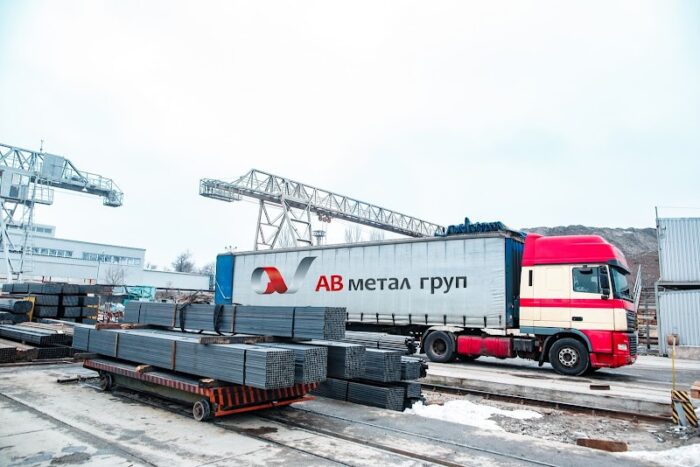 Корюківка, металобаза АВ метал груп — Магазини у Корюківці
