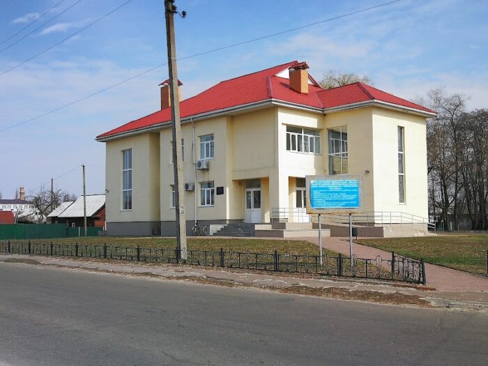 Корюківський районний центр зайнятості — Держустанови у Корюківці