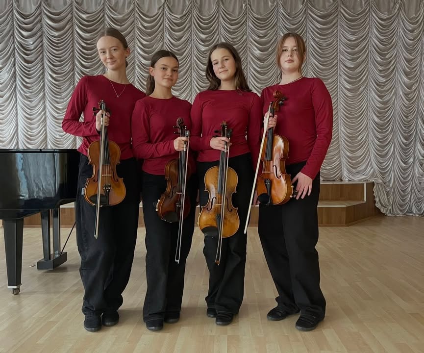 Корюківські музичні колективи здобули перемогу на конкурсі «Моцарт»