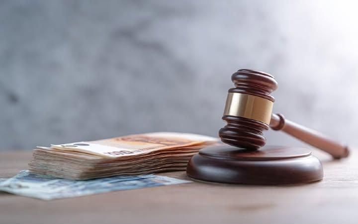 Водій сплатив 42 тисячі гривень за спробу підкупити поліцейських у Корюківці