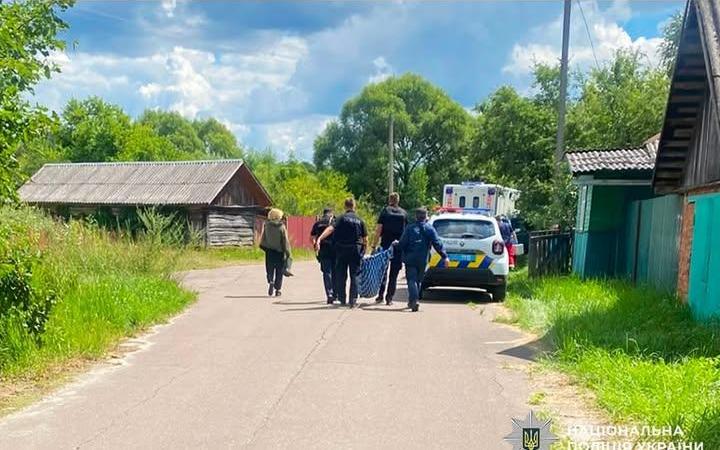 У Корюківці поліцейські знайшли 92-річну жінку, яка дві доби перебувала в лісі