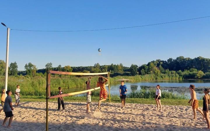 У Корюківці відбувся турнір з волейболу серед шкільної молоді